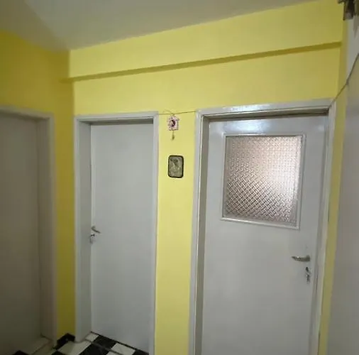 Bed and breakfast аria *