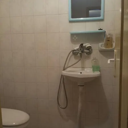 Нощувка със закуска (B & B) аria